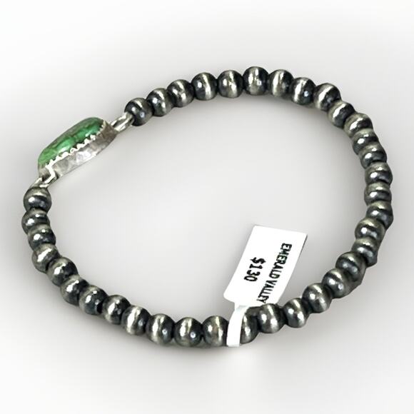 Native American Sterling Silver Pearl & Emerald Valley Turquoise Navajo Bracelet - Picture 10 of 13